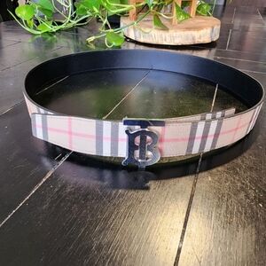 Men's Burberry belt size 34/85 (NWT) Uni sex